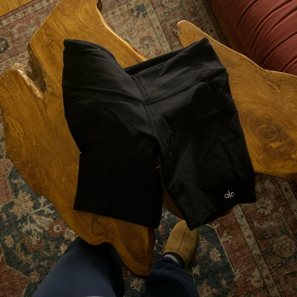 ALO biker shorts